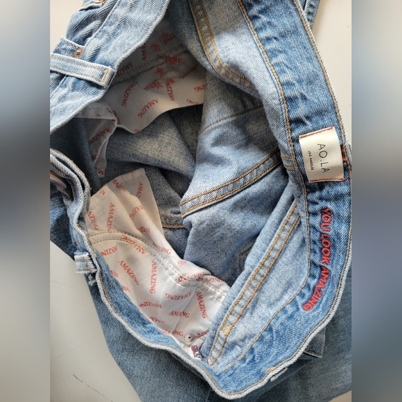 AO.LA Alice & Olivia Amazing Scott Boyfriend Cropped Jeans 32 - Picture 7 of 9